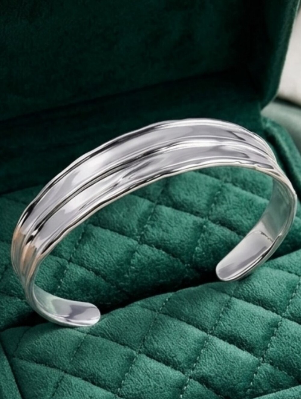 Sterling Silver Open Cuff Bracelet - Polished Ribbed Design - Plum Display